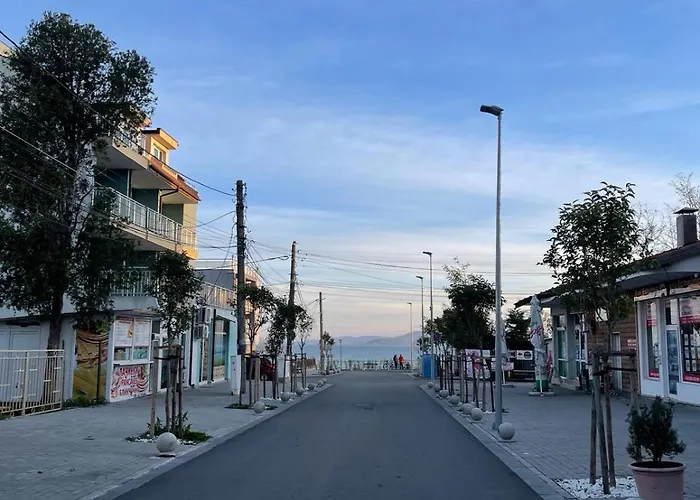 Διαμέρισμα By The Sea *